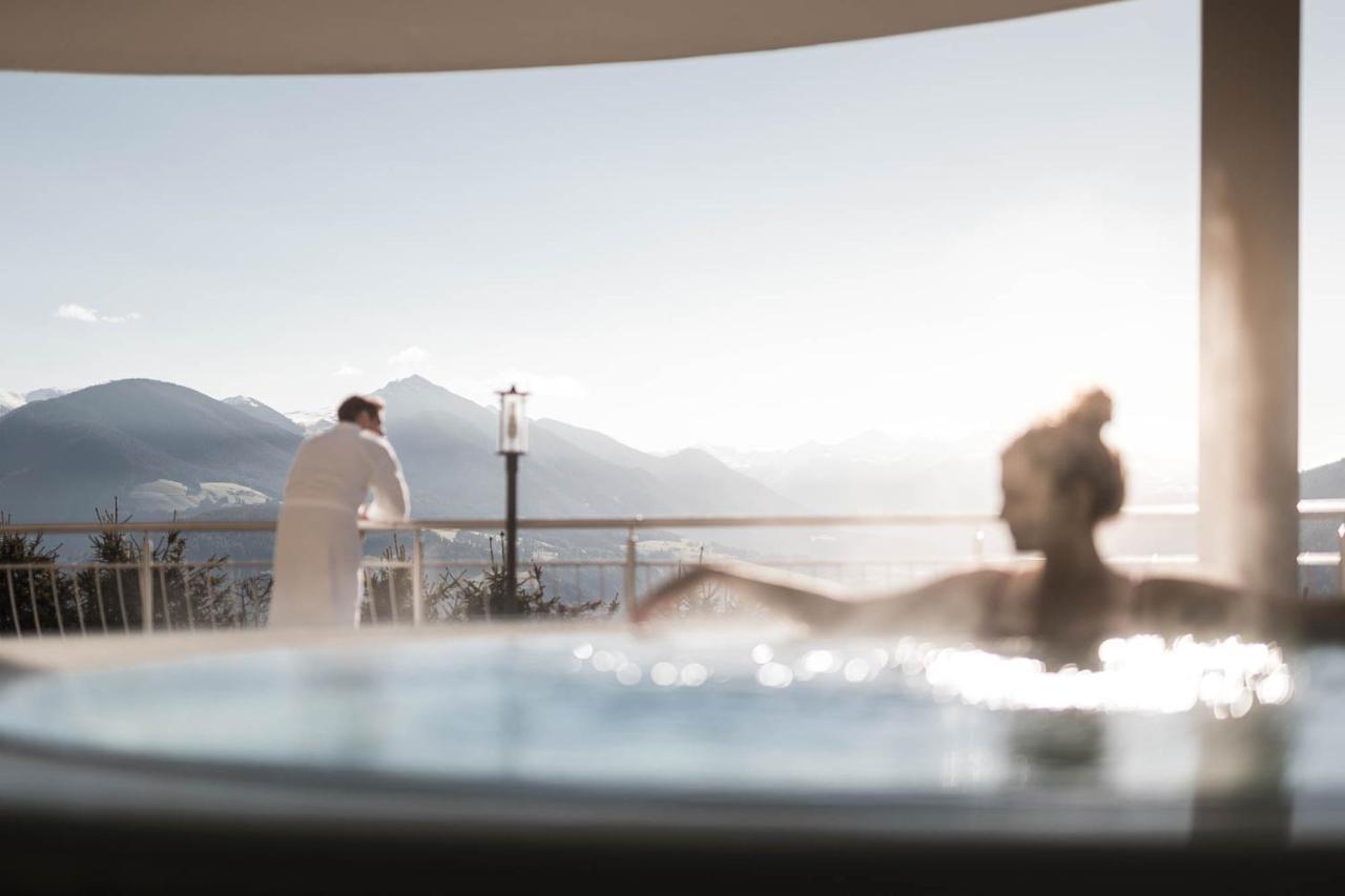 Kronplatz-Resort Hotel Kristall Olang Ngoại thất bức ảnh