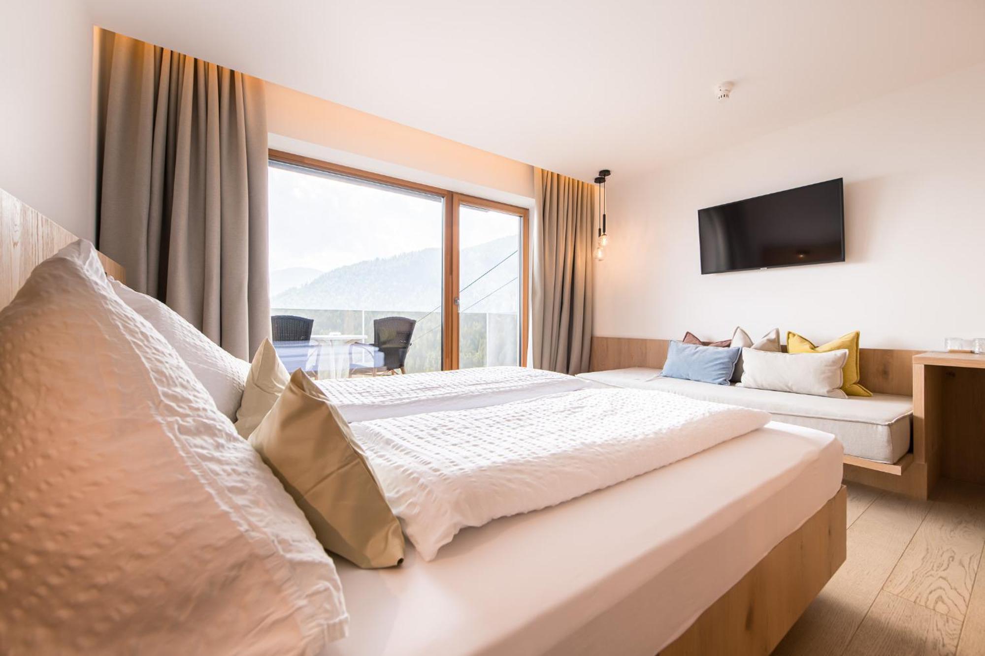 Kronplatz-Resort Hotel Kristall Olang Ngoại thất bức ảnh